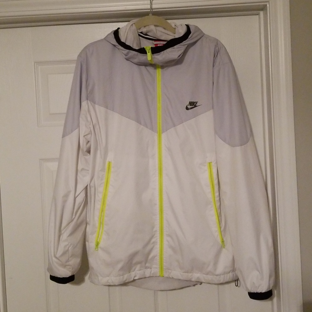 Nike wind breaker